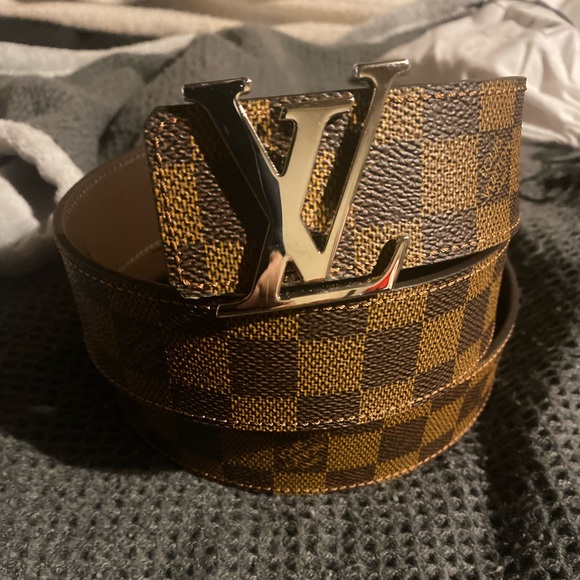 Louis Vuitton Belt - Picture 2 of 4